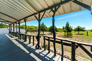 1431 FM85, Ennis, TX 75119 - Photo 33