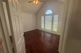 917 Cole Ave, Denton, TX 76208 - Photo 11