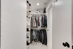 1908 Campfire Ct, Lewisville, TX 75067 - Photo 27