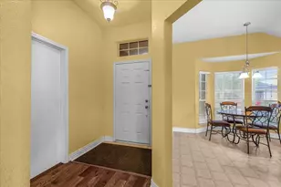 427 Cranbrook Ln, Grand Prairie, TX 75052 - Photo 5