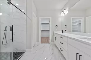 4417 Martin St, Fort Worth, TX 76119 - Photo 9