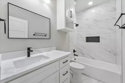 4417 Martin Street, Fort Worth, TX 76119 - Photo 7