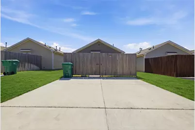 1491 Sterling Way, Ferris, TX 75125 - Photo 21