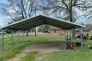 950 W Bonham Ave, Cooper, TX 75432 - Photo 23