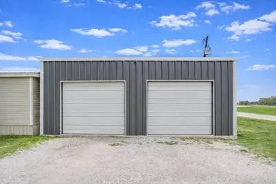 202 S Avenue C, Blum, TX 76627 - Photo 3