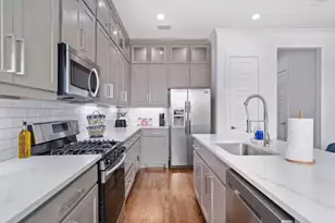 1735 Michigan Ave, Dallas, TX 75216 - Photo 9