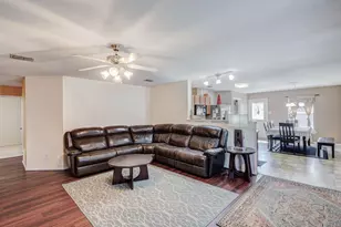 12804 Feathering Dr, Frisco, TX 75036 - Photo 11