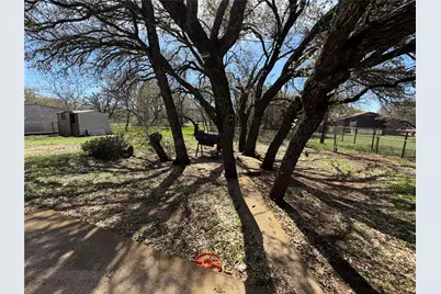 1206 Westland Avenue, Ranger, TX 76470 - Photo 3