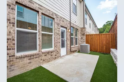 7330 Bree Court, Dallas, TX 75235 - Photo 17
