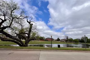 231 N Waterford Oaks Dr, Cedar Hill, TX 75104 - Photo 7