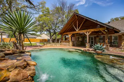 128 Oakwood Court, Lakeside, TX 76135 - Photo 1