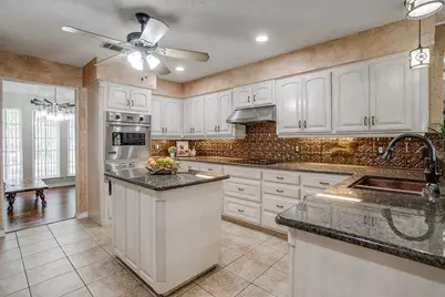 128 Oakwood Court, Lakeside, TX 76135 - Photo 9