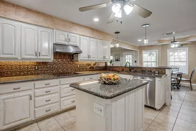128 Oakwood Court, Lakeside, TX 76135 - Photo 5