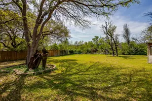 128 Oakwood Ct, Lakeside, TX 76135 - Photo 39