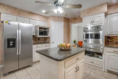 128 Oakwood Court, Lakeside, TX 76135 - Photo 11