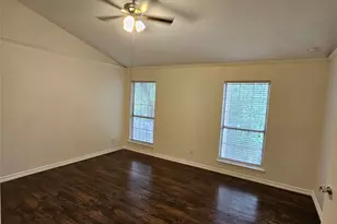 3209 Whatley Dr, Garland, TX 75043 - Photo 15