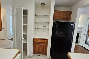 3209 Whatley Dr, Garland, TX 75043 - Photo 3