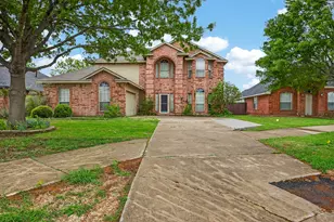 2233 San Simeon Dr, Mesquite, TX 75181 - Photo 1