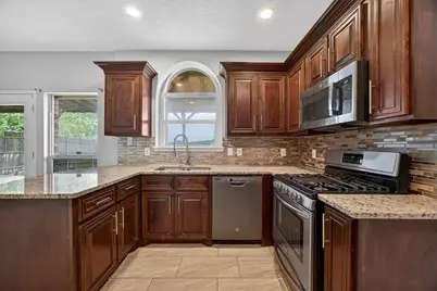 2233 San Simeon Drive, Mesquite, TX 75181 - Photo 9