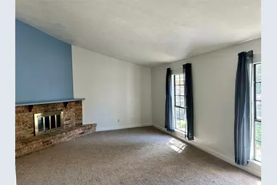 3816 Seven Gables Street, Fort Worth, TX 76133 - Photo 3