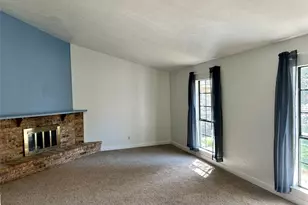 3816 7 Gables St, Fort Worth, TX 76133 - Photo 3