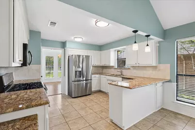 3129 Luallen Drive, Carrollton, TX 75007 - Photo 9