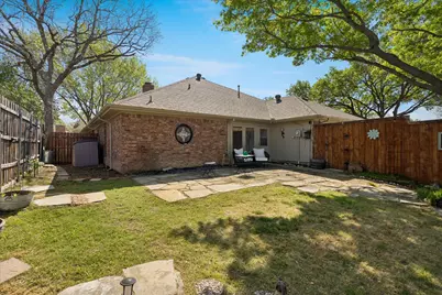 3129 Luallen Drive, Carrollton, TX 75007 - Photo 23