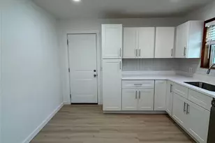 720 Sandell Dr, White Settlement, TX 76108 - Photo 5