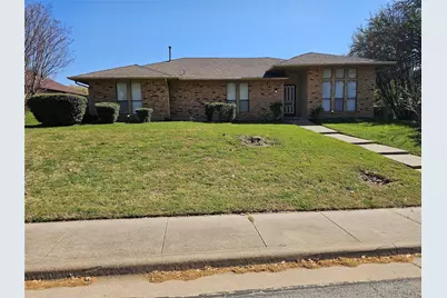 1340 Grand Teton Drive, DeSoto, TX 75115 - Photo 1