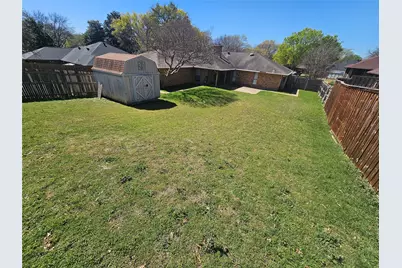 1340 Grand Teton Drive, DeSoto, TX 75115 - Photo 35