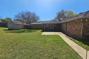 1340 Grand Teton Dr, DeSoto, TX 75115 - Photo 29