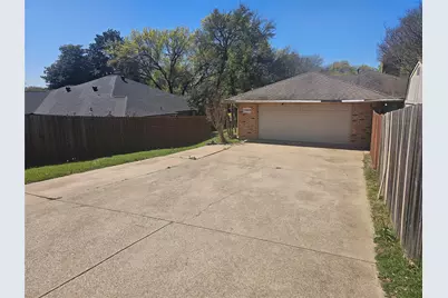 1340 Grand Teton Drive, DeSoto, TX 75115 - Photo 35