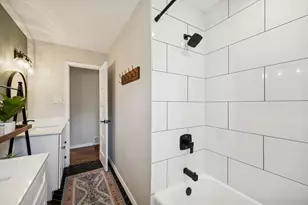 9646 Livenshire Dr, Dallas, TX 75238 - Photo 21