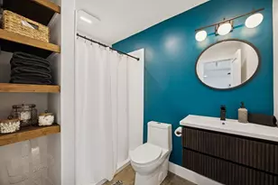 9646 Livenshire Dr, Dallas, TX 75238 - Photo 23