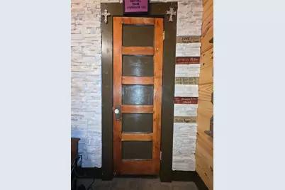 211 W Sabine Street, Groesbeck, TX 76642 - Photo 11