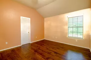 2651 Anderson St, Dallas, TX 75215 - Photo 11