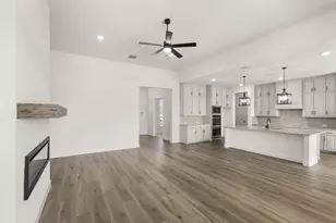 230 Cordillera Ln, Pecan Hill, TX 75154 - Photo 9