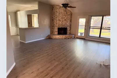 1565 N Valley Parkway, Lewisville, TX 75077 - Photo 3