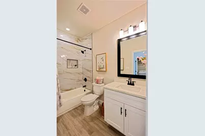 2415 Beverly Drive, Granbury, TX 76048 - Photo 19