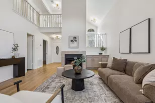 913 Azalia Dr, Lewisville, TX 75067 - Photo 9