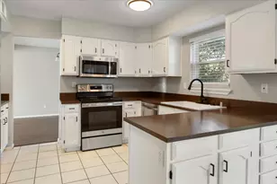 6925 Red Fox Trail, Fort Worth, TX 76137 - Photo 7