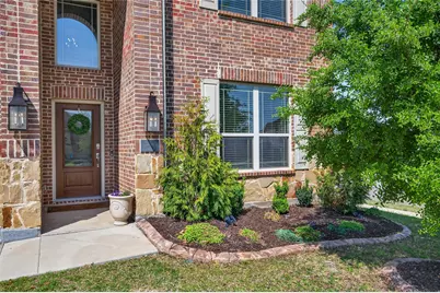 9300 Silver Dollar Drive, Fort Worth, TX 76131 - Photo 3