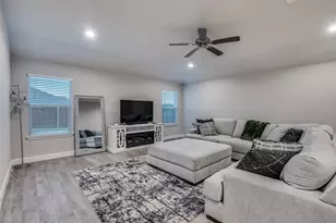 1242 Slate Ave, Cedar Hill, TX 75104 - Photo 3