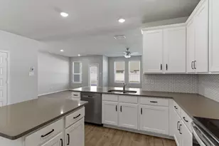 5916 Hopkins Dr, Providence Village, TX 76227 - Photo 9