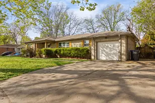 942 Longfellow St, Waco, TX 76710 - Photo 23