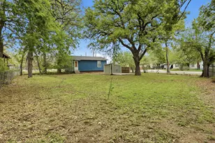 632 N Stewart St, Azle, TX 76020 - Photo 25