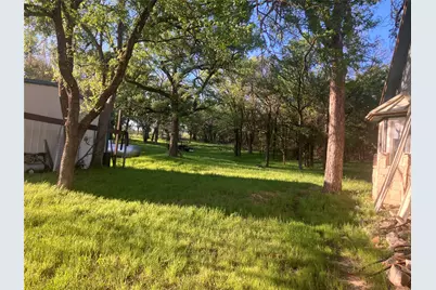 355 Carmen Street, Reno, TX 76020 - Photo 3