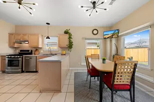 7307 Fossil Hill Dr, Arlington, TX 76002 - Photo 11