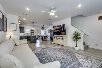 552 Brook View Drive, Van Alstyne, TX 75495 - Photo 3