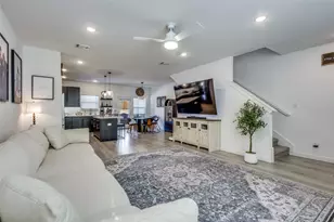 552 Brk Vw Dr, Van Alstyne, TX 75495 - Photo 3